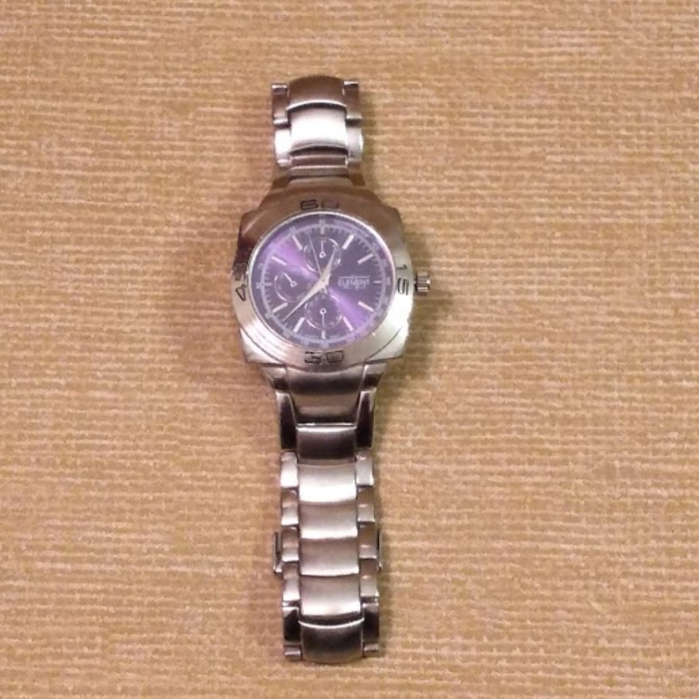 Mens Element  New York Quartz watch